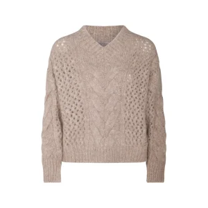 BEIGE WOOL KNITWEAR