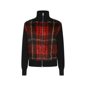 BLACK AND RED KNITWEAR