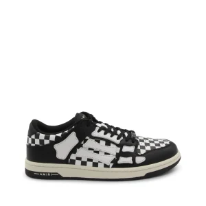 BLACK AND WHITE LEATHER SNEAKERS