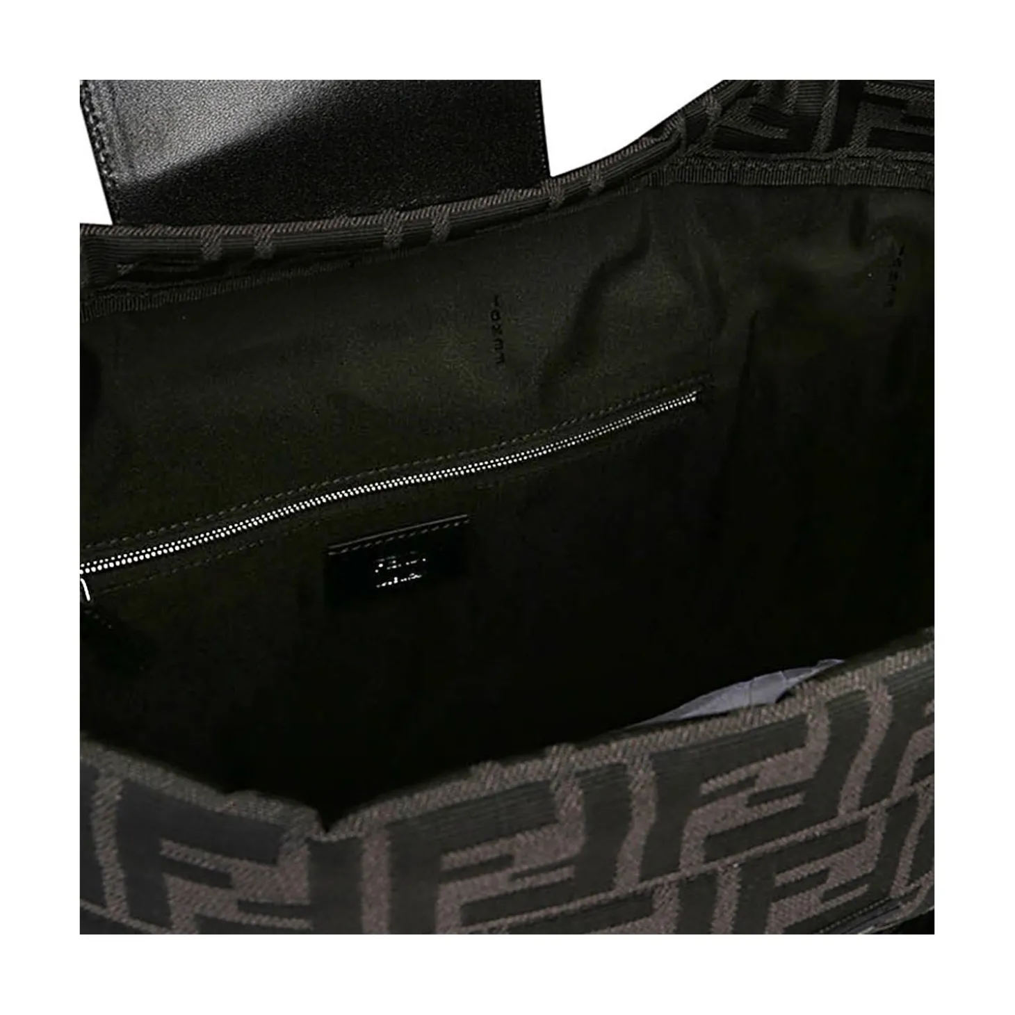 black_backpacks_2.webp BLACK BACKPACKS