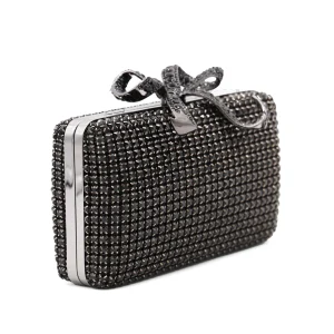 BLACK CLUTCHES