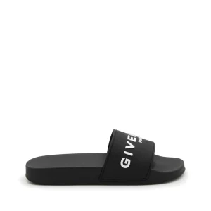 BLACK FLATS