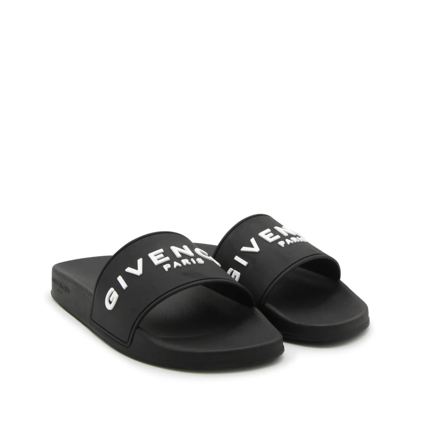 black_flats_1-7.webp BLACK FLATS