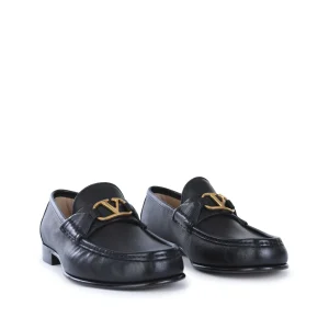 BLACK LEATHER LOAFERS
