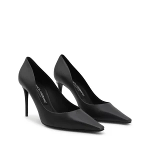 BLACK LEATHER PUMPS