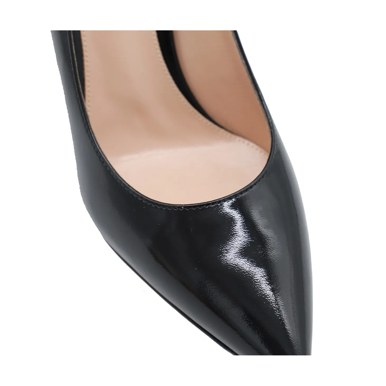 black_leather_pumps_1.webp BLACK LEATHER PUMPS