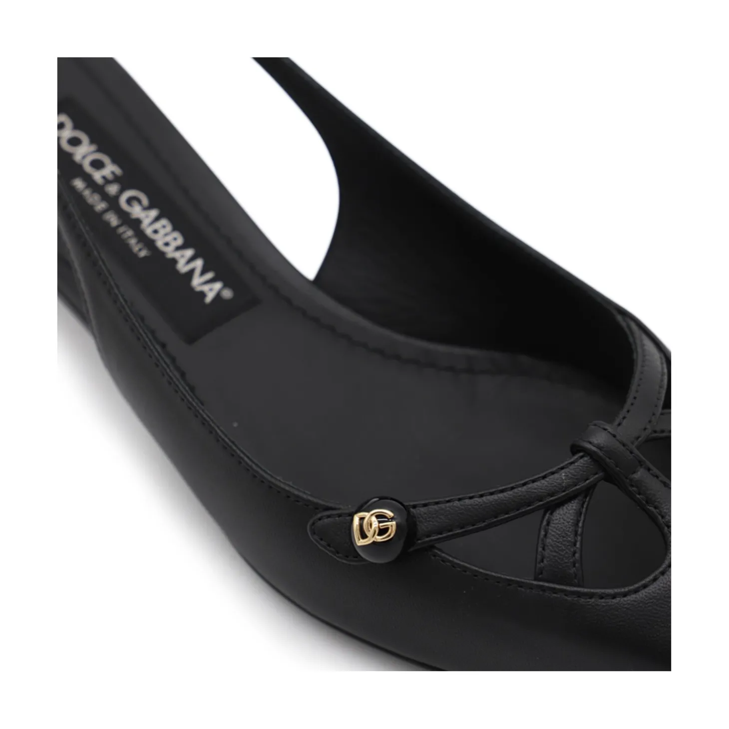black_leather_pumps_3-7.webp BLACK LEATHER PUMPS