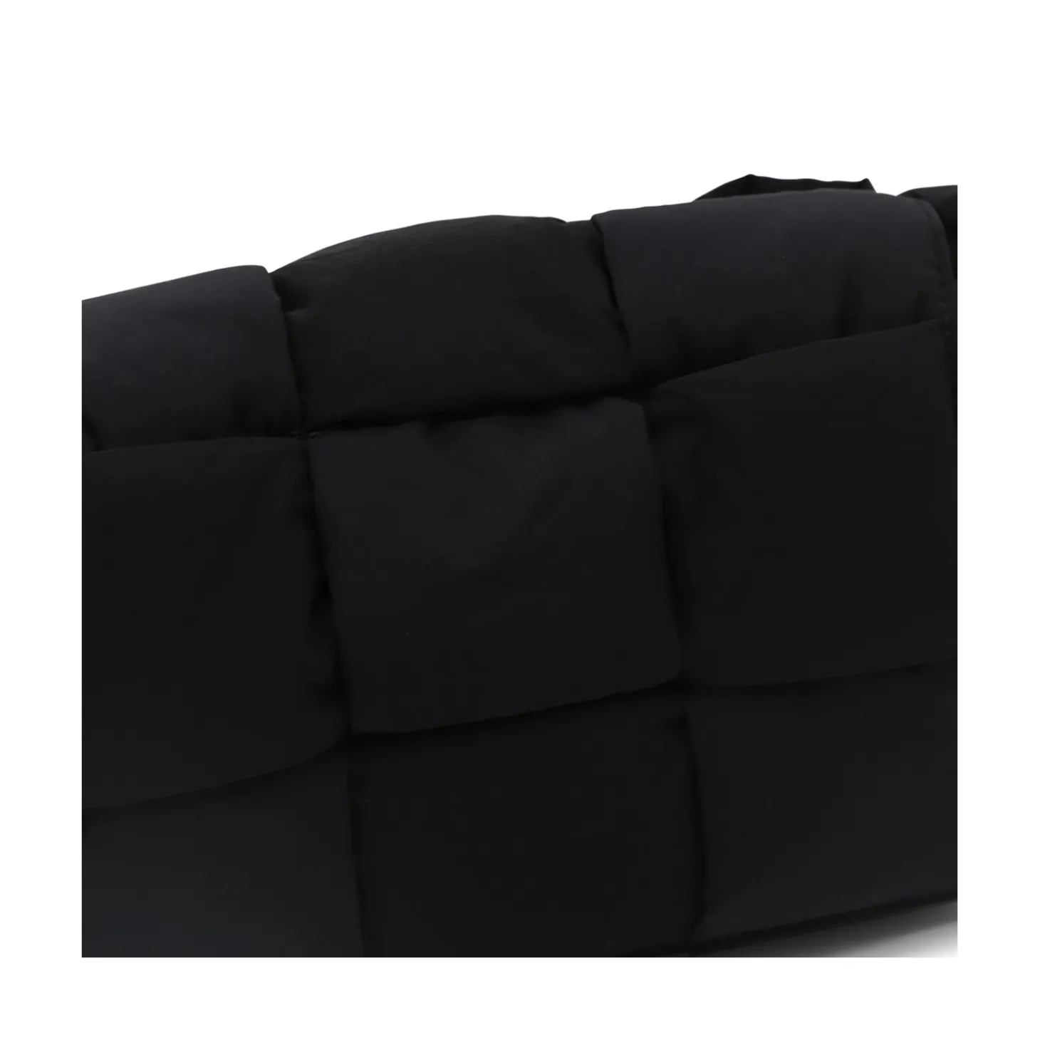 black_small_padded_casset_3.webp BLACK SMALL PADDED CASSETTE BAG