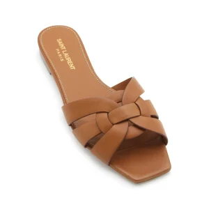 BROWN FLATS