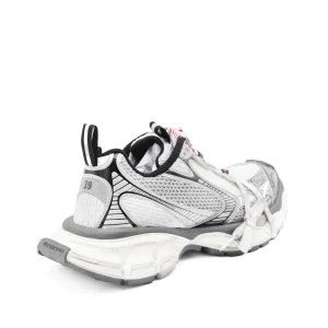 GREY AND WHUTE 3XL SNEAKERS