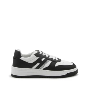 WHITE AND BLACK LEATHER SNEAKERS