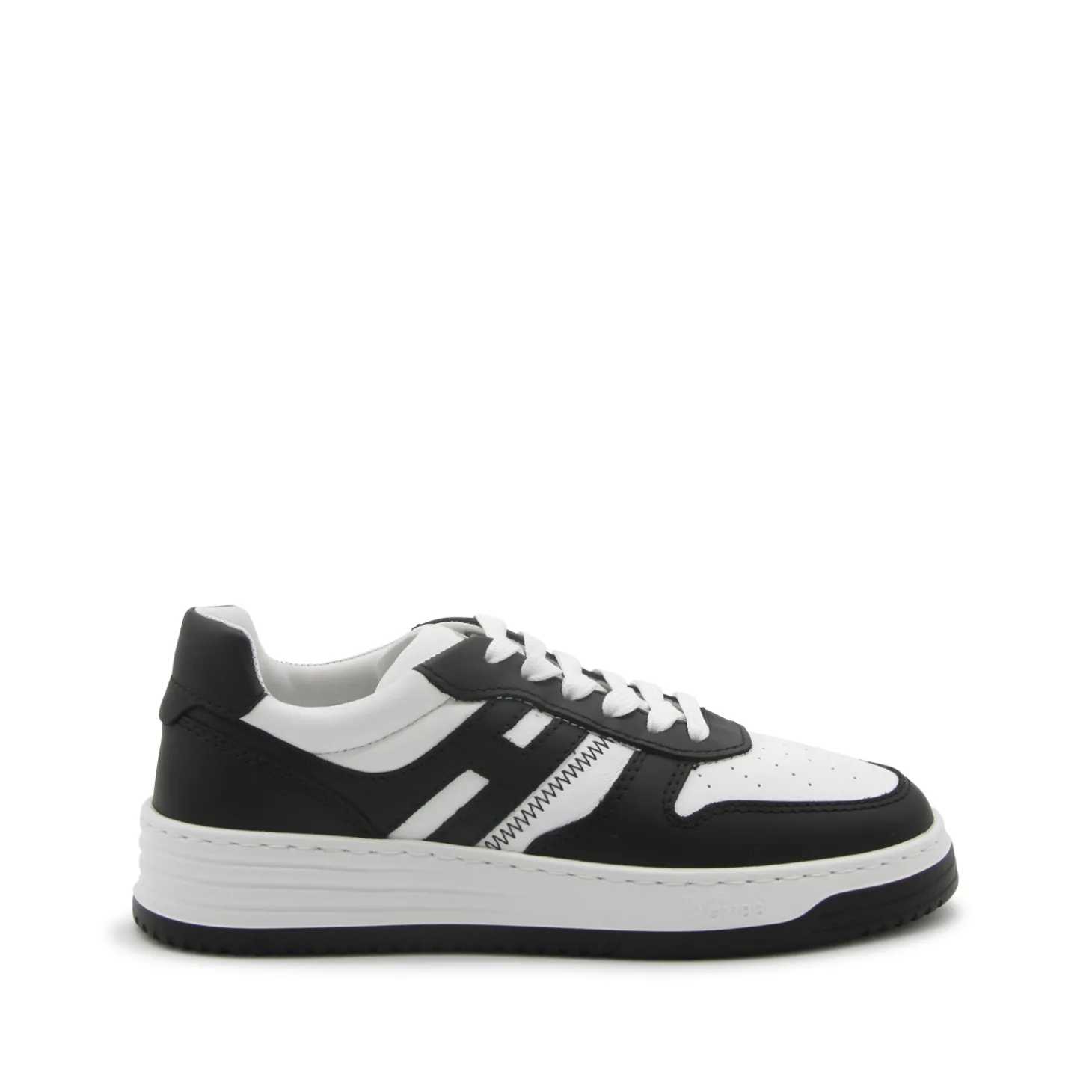 white_and_black_leather_s_0.webp WHITE AND BLACK LEATHER SNEAKERS