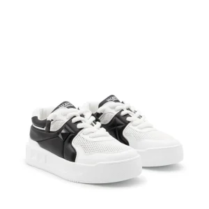 WHITE AND BLACK LEATHER SNEKAERS