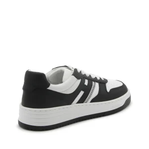 WHITE AND BLACK LEATHER SNEAKERS