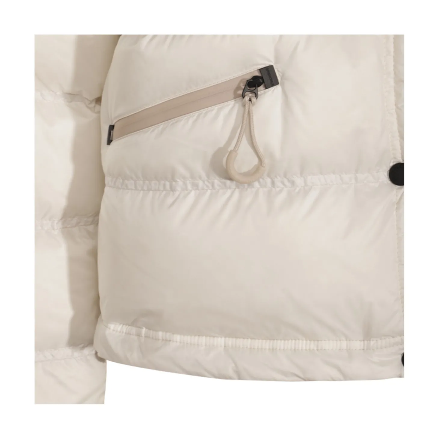 white_down_jacket_2-1.webp WHITE DOWN JACKET