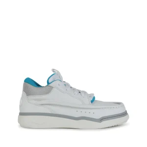 WHITE SNEAKERS