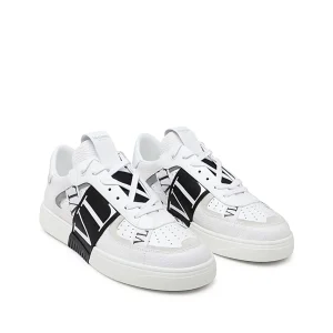 WHITE SNEAKERS