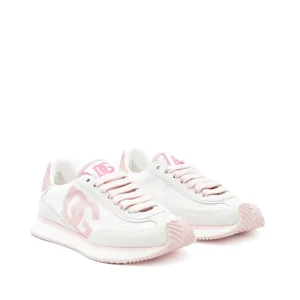 WHITE SNEAKERS