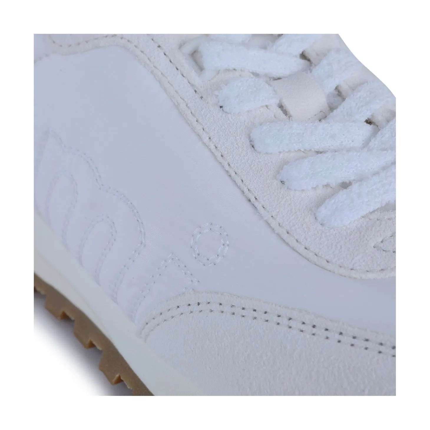 white_sneakers_3-13.webp WHITE SNEAKERS