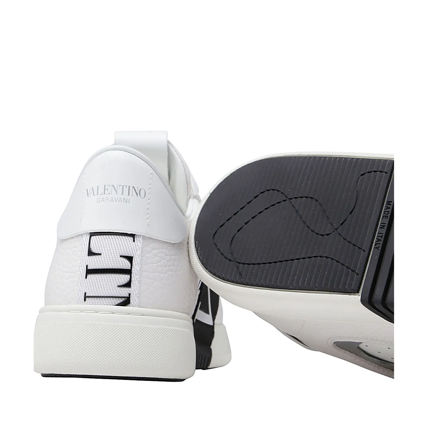 white_sneakers_3-16.webp WHITE SNEAKERS